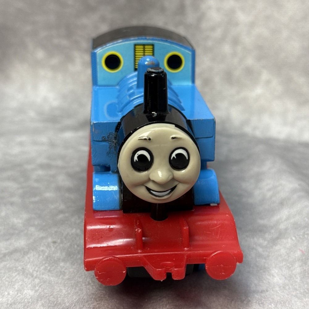 ERTL Britt Allcroft 1985 Thomas The Tank Engine Pull Back 7.5" Metal Train Works